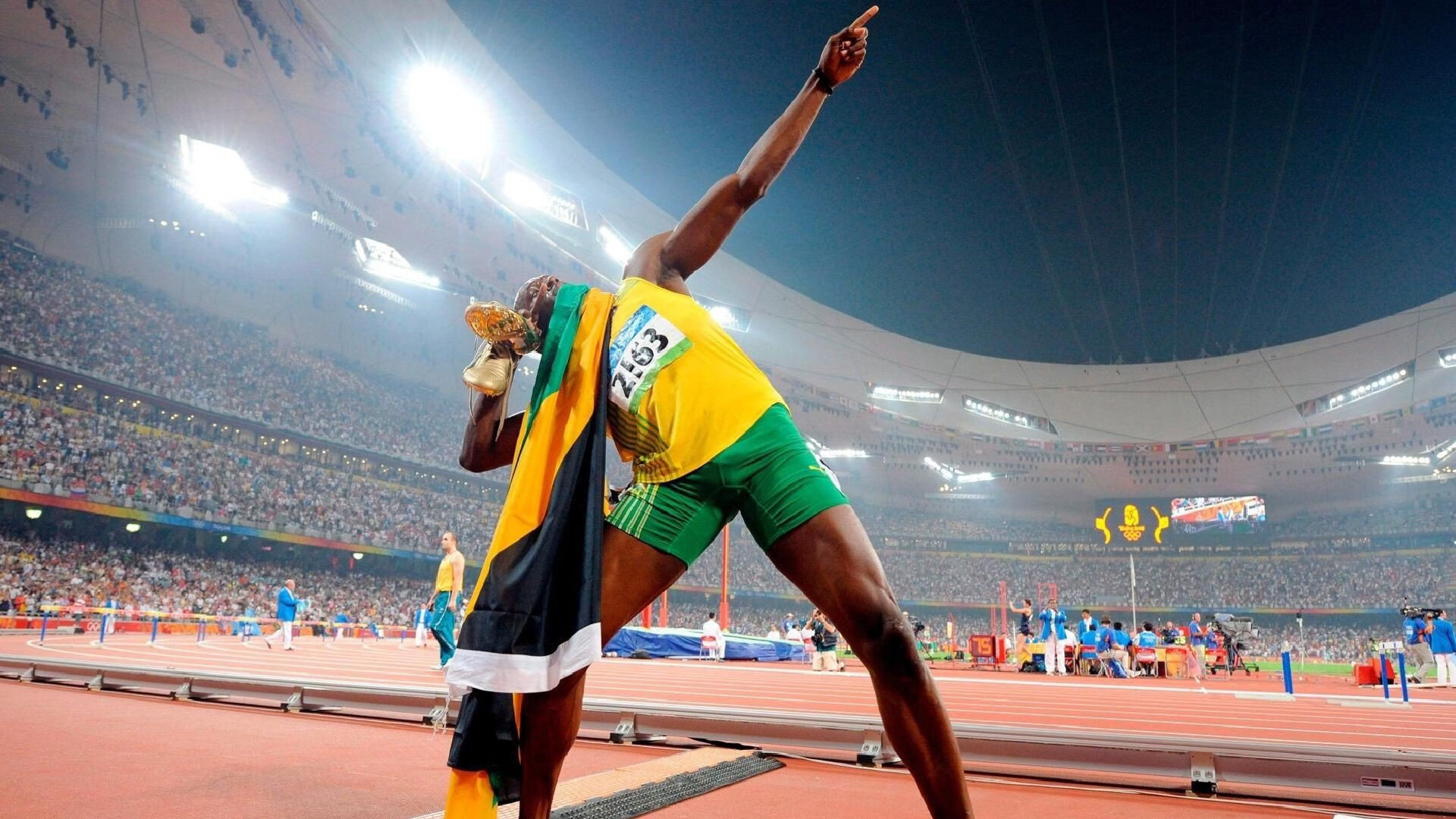 DB电竞多赛事平台-布鲁诺持续制造杀伤，马里血拼日本，非洲新星与亚洲劲旅的战术博弈