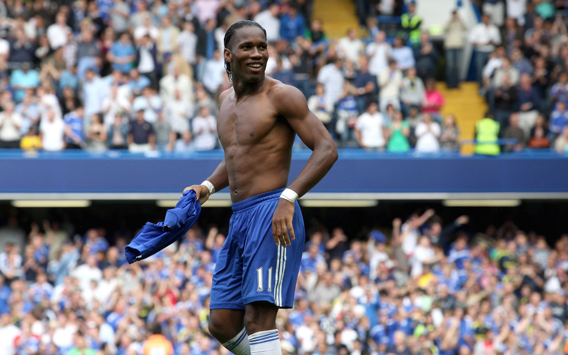 DB电竞多赛事平台-鏖战东南亚，马来西亚队力克泰国队，安赛龙表演赛点燃全场激情