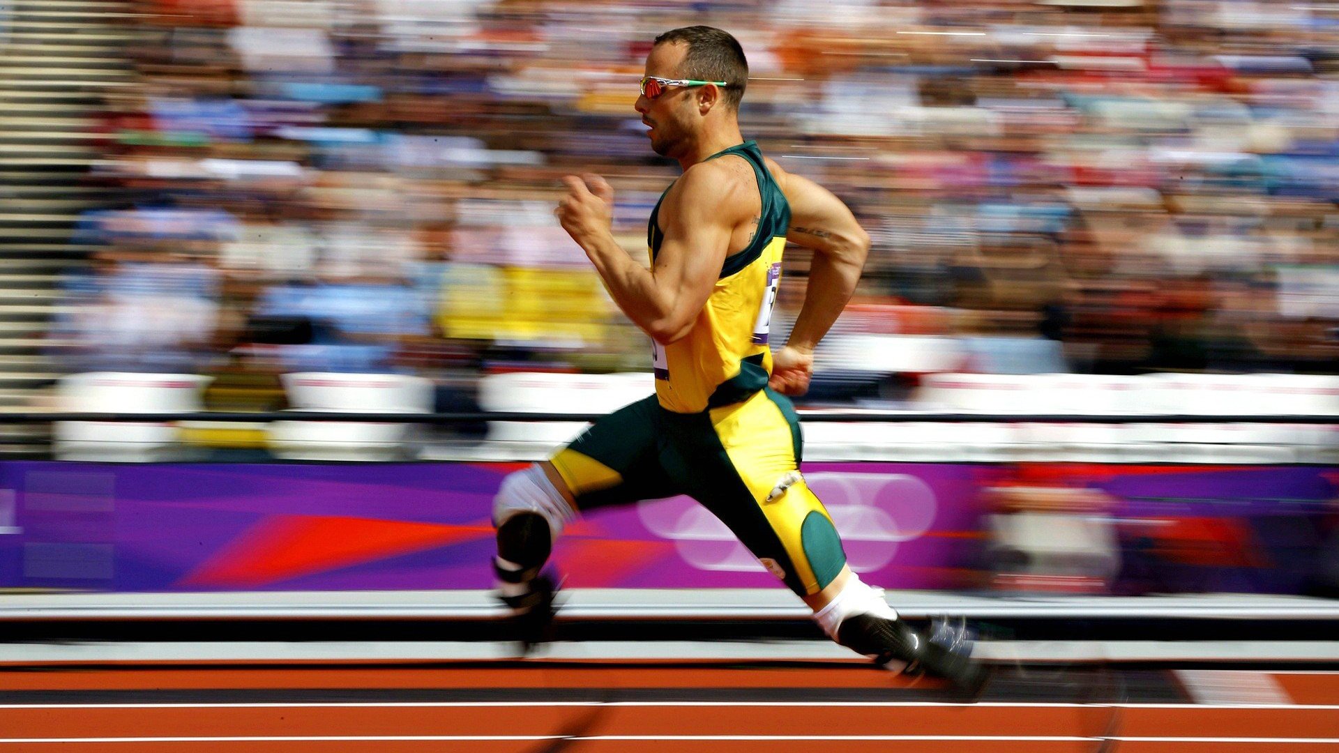 DB电竞竞猜入口-绝杀法拉利，威廉姆斯与塞恩斯联手打造的F1奇迹之夜